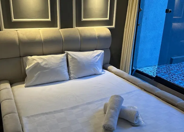 Ortakoey House דירה