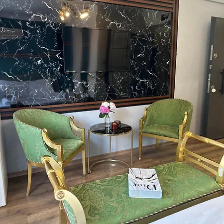 Ortakoey House Apartman *