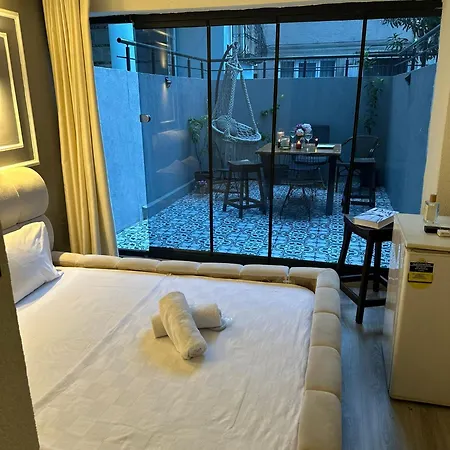 Lägenhet Ortakoey House Istanbul