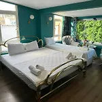 Апартаменты Ortakoey House *