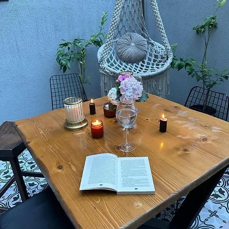 Lejlighed Ortakoey House *